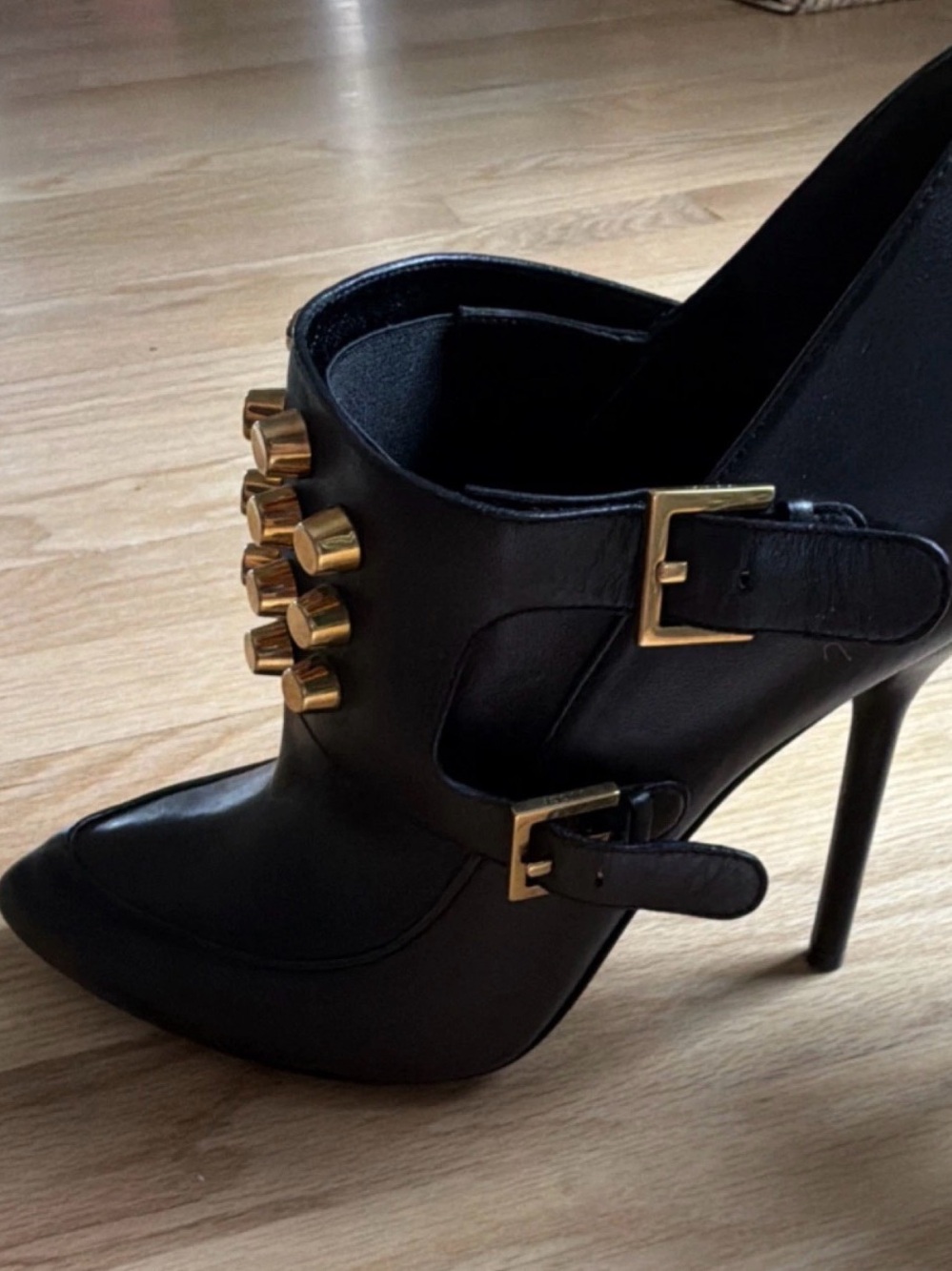 Gucci Black Leather Studded High-Heel Ankle Booties edgy, glam-rock - Picture 7 of 11